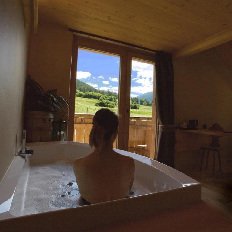 Agriturismo San Gallo - Camera Deluxe Matrimoniale/Doppia con Letti Singoli con Vista Montagna - 4