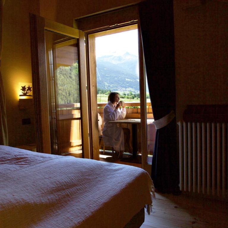 Agriturismo San Gallo - Camera Deluxe Matrimoniale/Doppia con Letti Singoli con Vista Montagna - 3