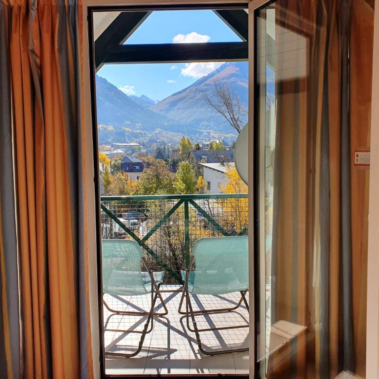 Au Pré du Moulin - CENTRE VILLE AVEC BALCON ET PARKING - Appartement avec Vue sur la Montagne - 29