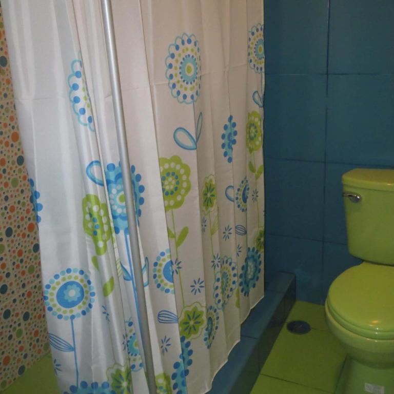 Hostal Sariri - Habitación cuádruple - 5