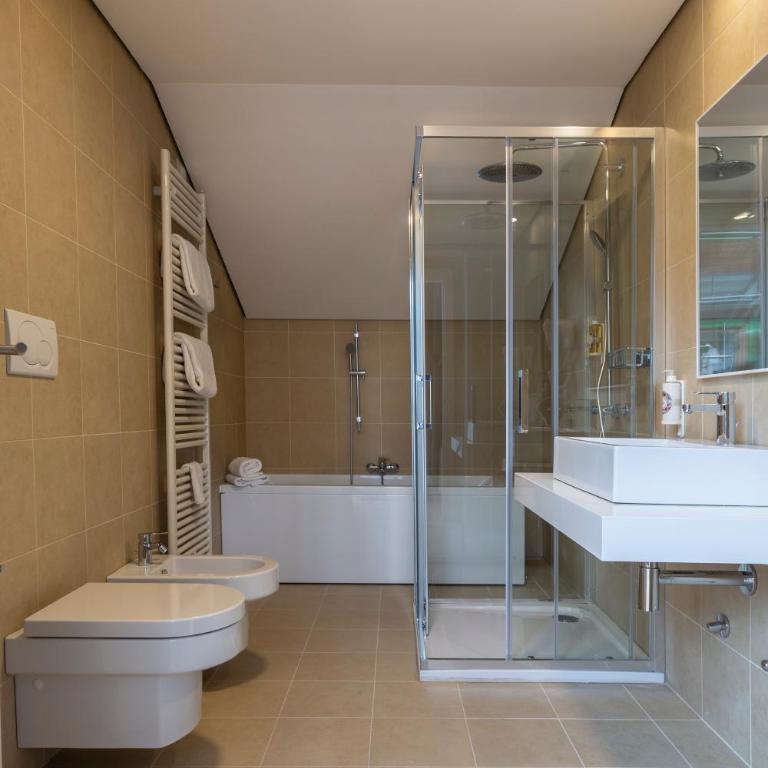 Habitat Guest House - Suite con Sauna - 10