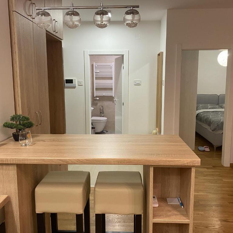 Lux Advent Apartment - One-Bedroom Apartment - 21