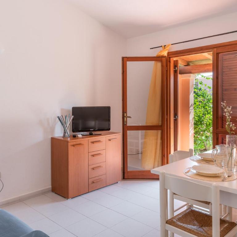 Residenze Gallura - Two-Bedroom Apartment (4 Adults) - 3