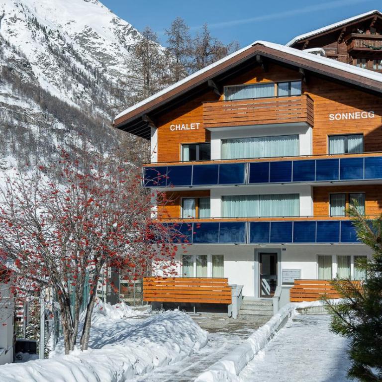Chalet Sonnegg - Maisonette-Apartment mit 4 Schlafzimmern - 1