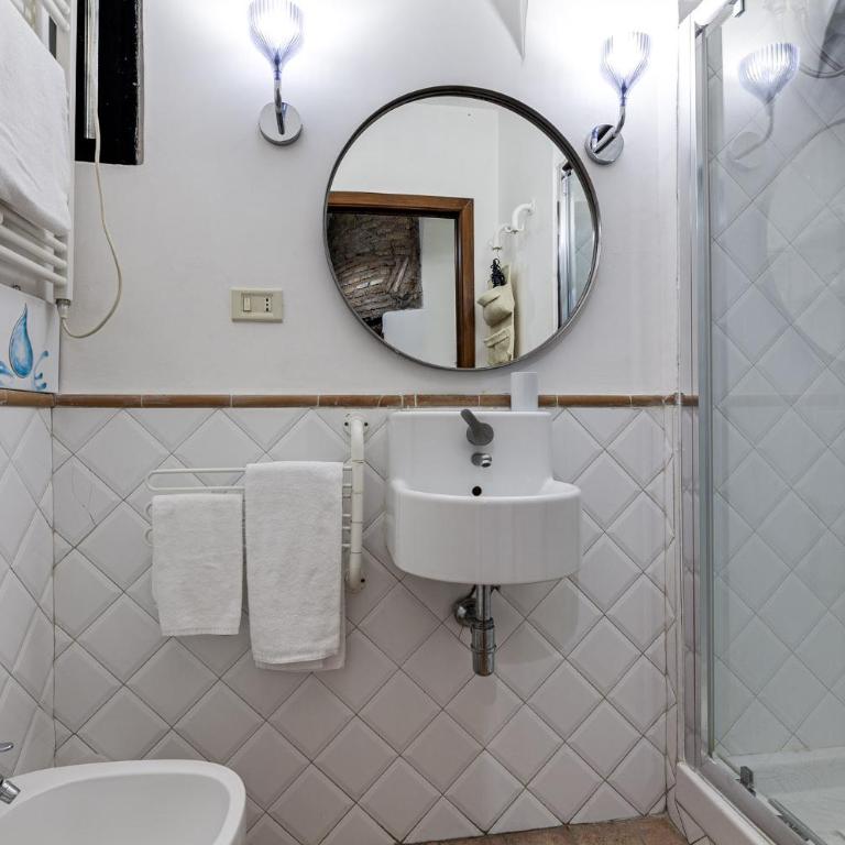 Nostromondo Apartments in Rome City Centre - Monolocale - Via dell'Orso 16 - 6