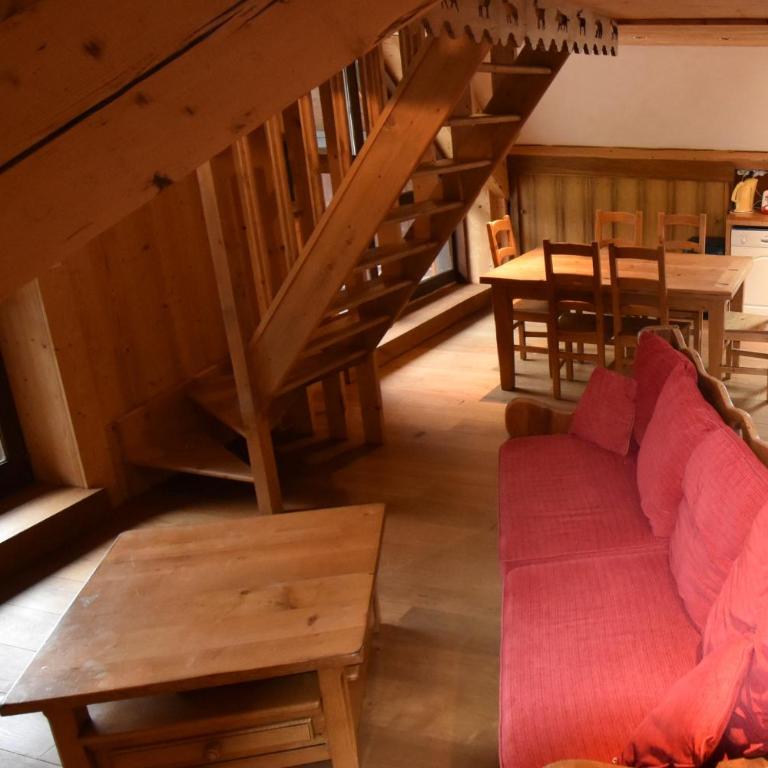 VAUJANYLOCATIONS - Chalet Perin - Appartement avec Terrasse - 11