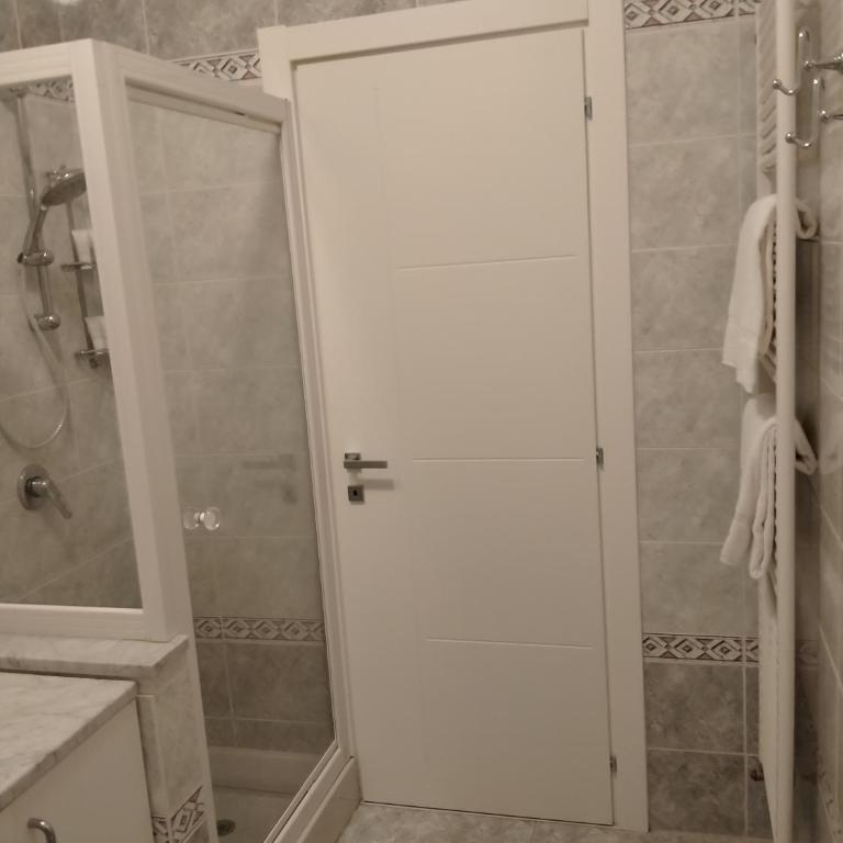 Villa Beatrice - Camera King - 7