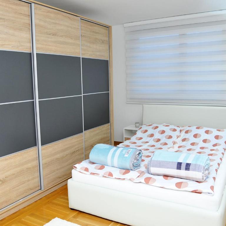 Apartman Lizdek - Two-Bedroom Apartment - 3
