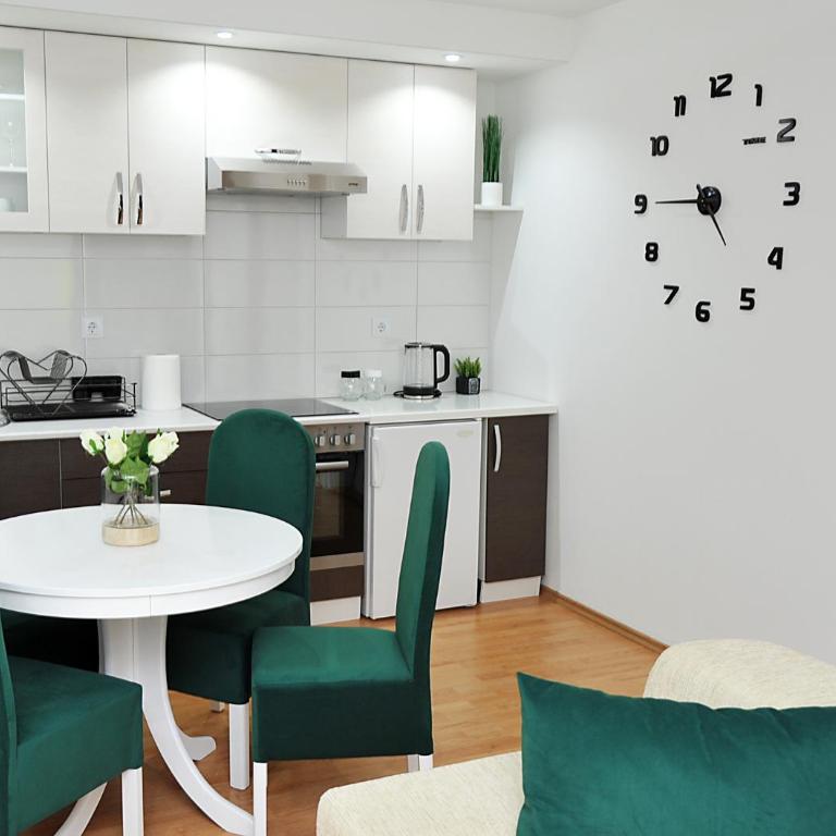 Apartman Lizdek - Two-Bedroom Apartment - 10