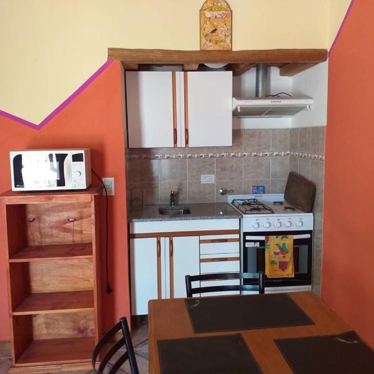 Sierra Magenta - One-Bedroom Chalet - 18