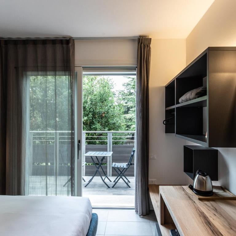 SEI Garda Apartments - Deluxe Double or Twin Room with Balcony - 1