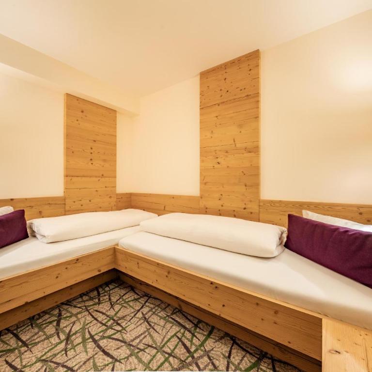 Hotel Pramstraller - Suite mit 2 Schlafzimmern (2-4 Erwachsene) - 2