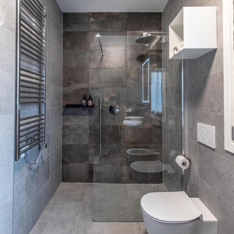 SEI Garda Apartments - Executive Suite - 11