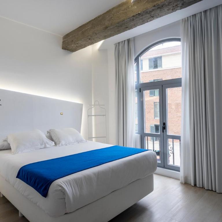 Atarazanas Málaga Boutique Hotel - Habitación Doble Superior - 1 o 2 camas - 2