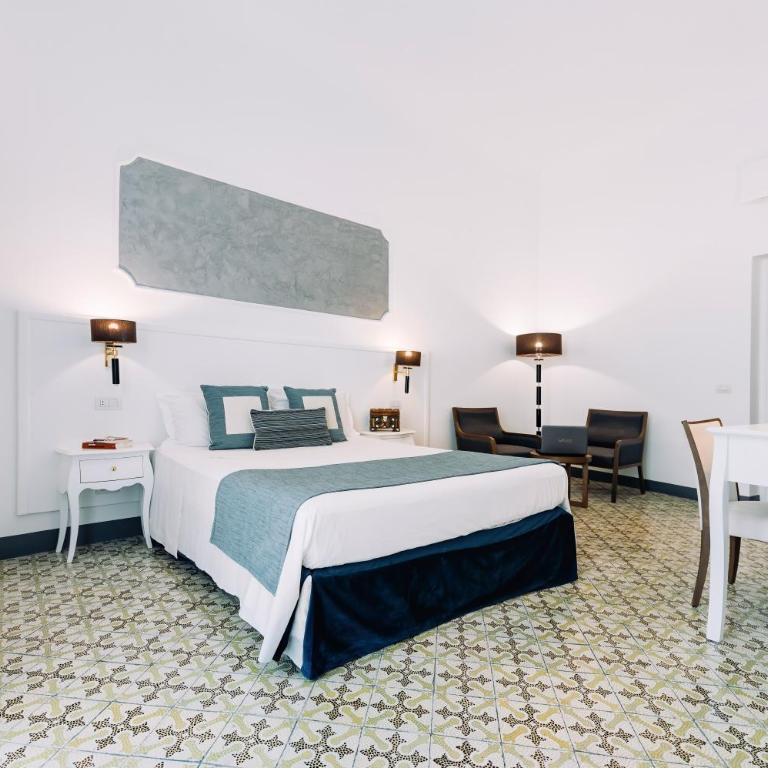 Amalfi Luxury House - Camera King - 25