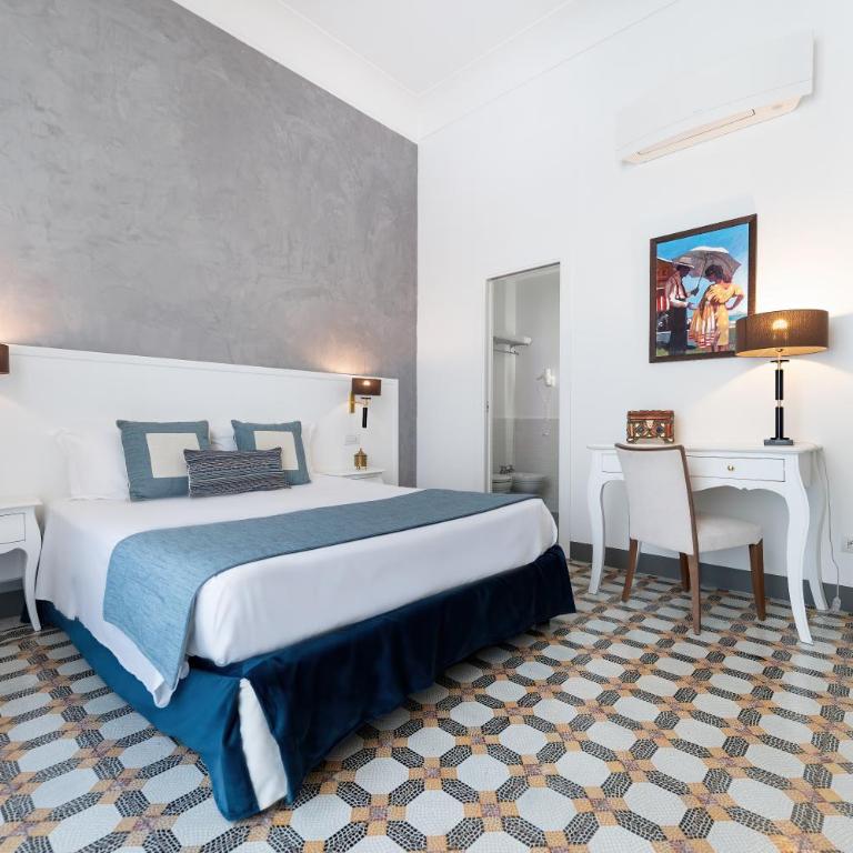 Amalfi Luxury House - Camera King - 3