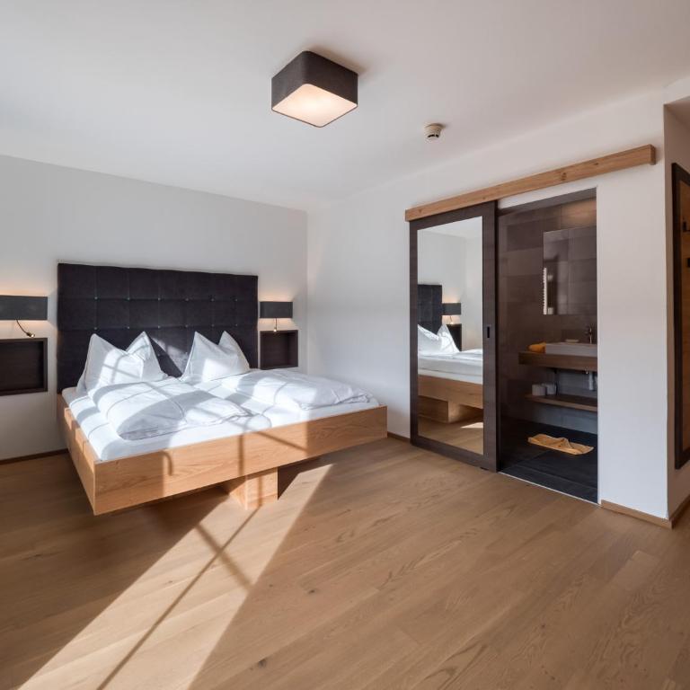 Hotel Matschner - Doppelzimmer mit Balkon - 5