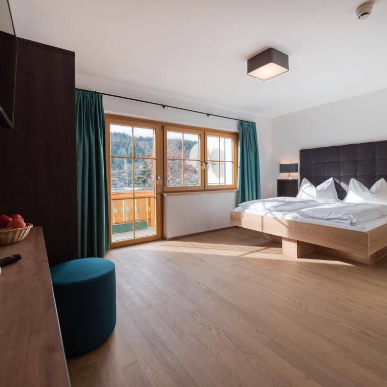 Hotel Matschner - Doppelzimmer mit Balkon - 2