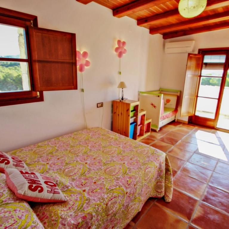 Finca Argudo - private pool villa in Moraira - Four-Bedroom Villa - 28