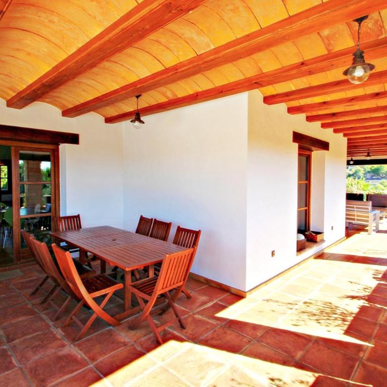 Finca Argudo - private pool villa in Moraira - Four-Bedroom Villa - 13