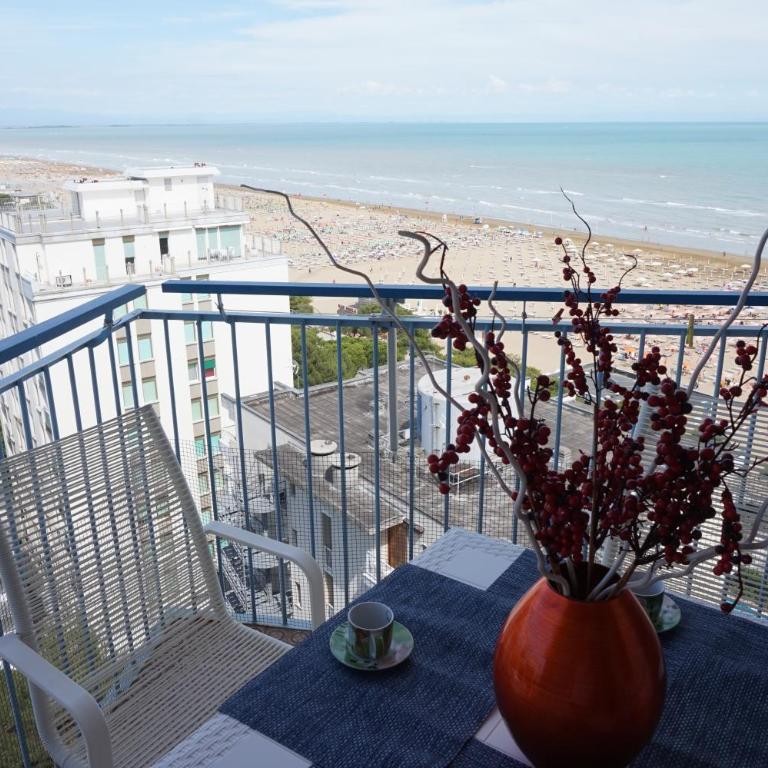 Residence Bianco Nero - Monolocale - 8