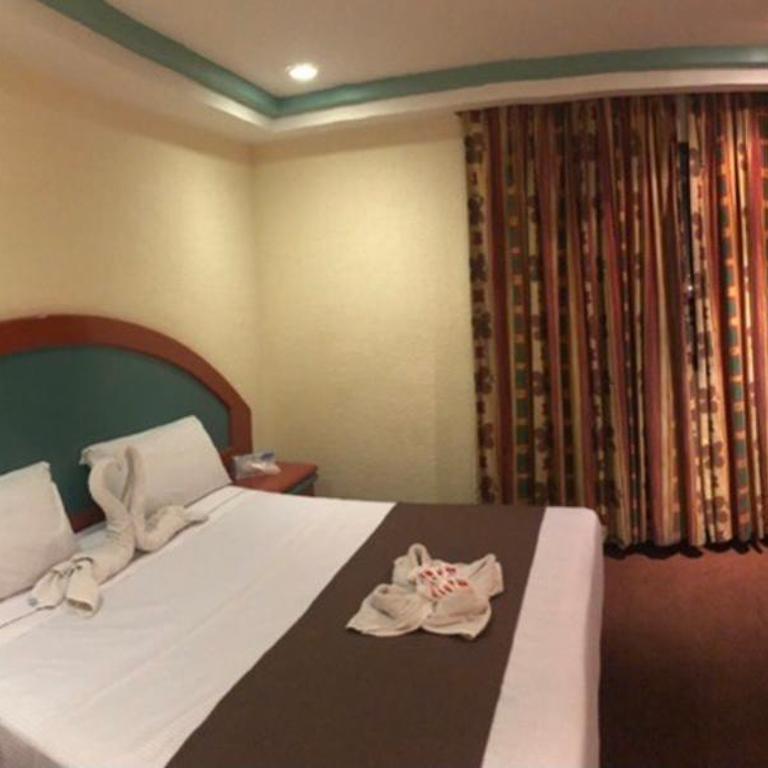 HOTEL ORION - Suite con cama grande - 3