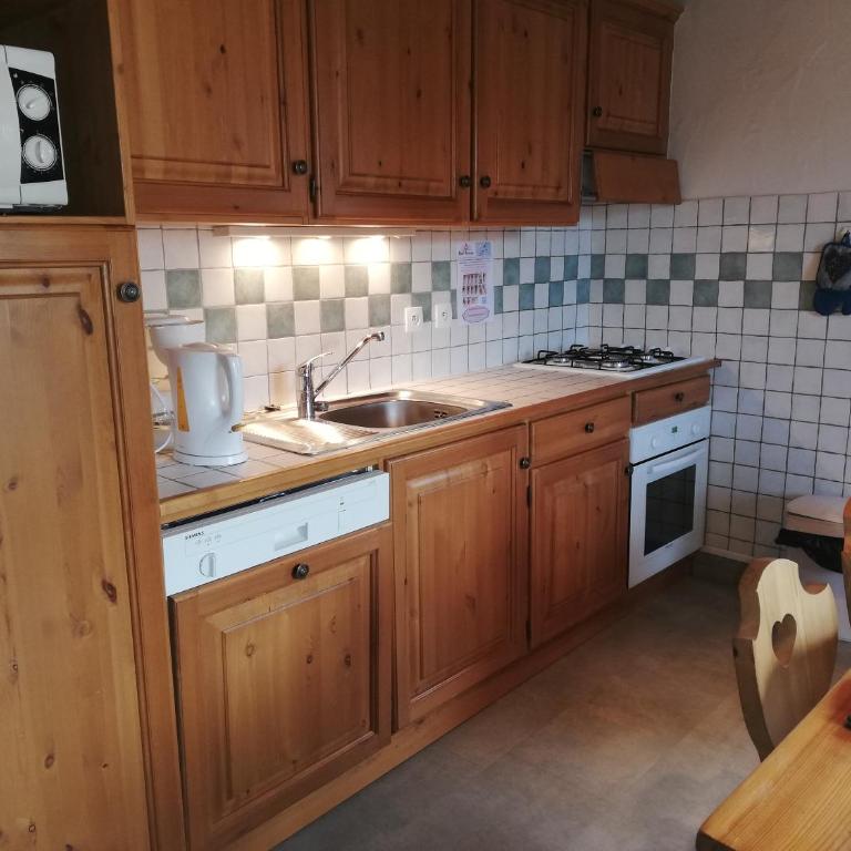 Chalet Renouveau - Appartement avec Balcon - 14