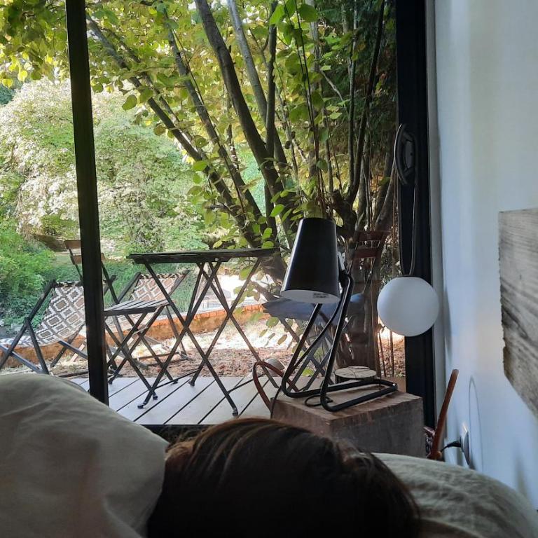 La Cabane de Troyes - Chambre d'hôtes - Chambre Lit King-Size - Vue sur Jardin - 12