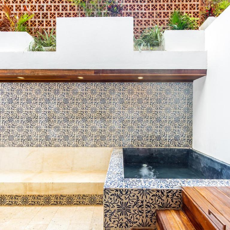 Splash Pool, Rooftop Terrace, Patio, Beach 4 Blks - Loft - 10