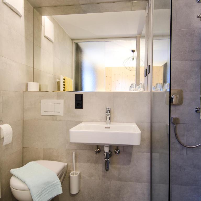 Apart Chamins - Apartment mit 2 Schlafzimmern - 4
