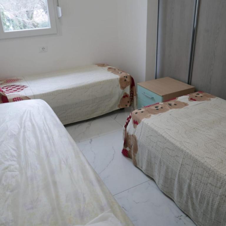Fiorita - Two-Bedroom Apartment - 24