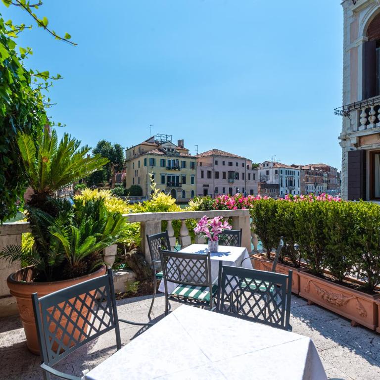 Ca' dei Cuori on the Grand Canal - Apartment with Garden View - 2