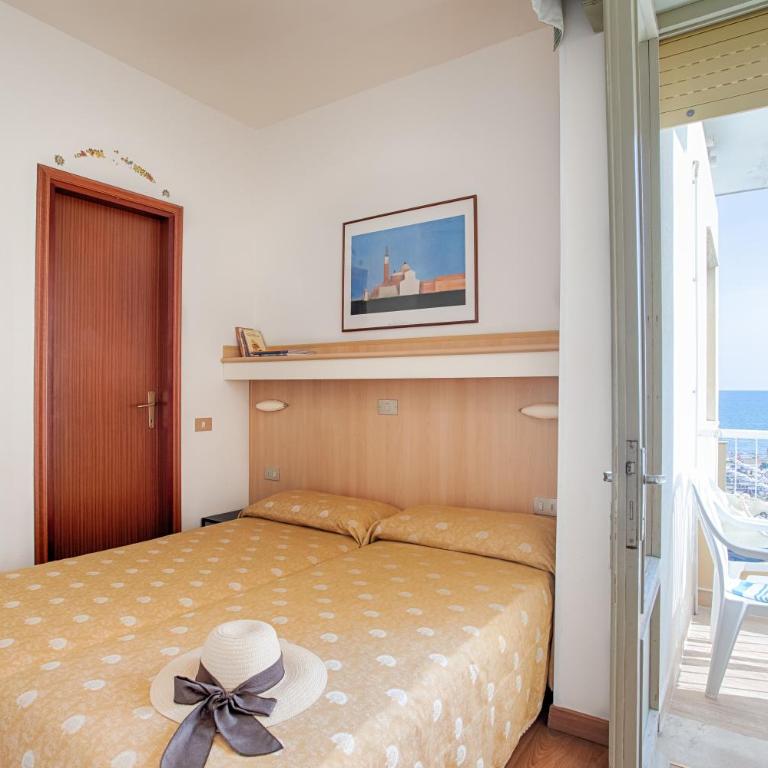 Hotel Telenia - Camera Matrimoniale/Doppia con Letti Singoli con Balcone e Vista Mare Laterale - 12