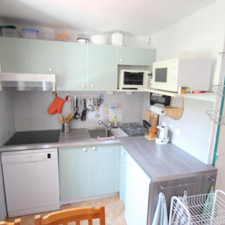 Belle villa plein sud, 4-6 couchages, en résidence avec piscine commune, Wifi fibre optique, 400m de la mer à PORTIRAGNES PLAGE LROND5 - Casa de 2 dormitorios - 4