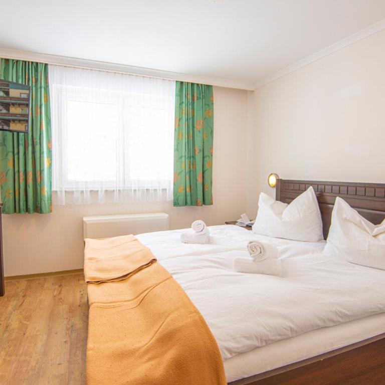 Berghotel SeidlAlm am Gipfel Saalbachs - Standard Doppelzimmer - 2