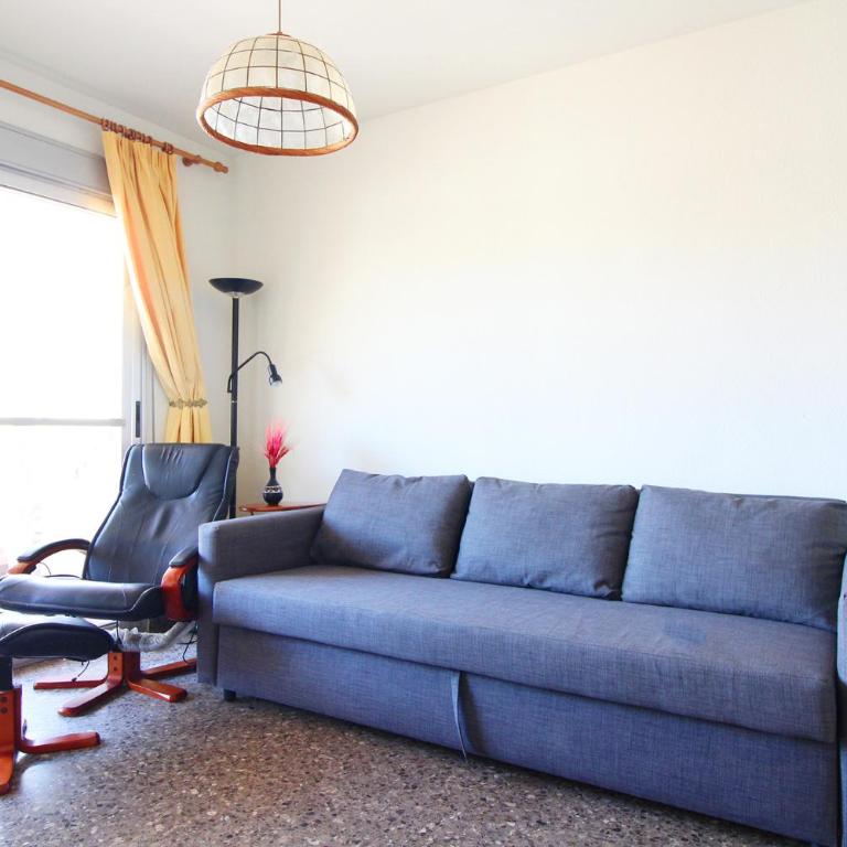 Global Vacacional, Estudio para parejas con piscina en Canet playa - Studio-Apartment - 4