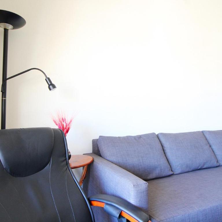 Global Vacacional, Estudio para parejas con piscina en Canet playa - Studio-Apartment - 5