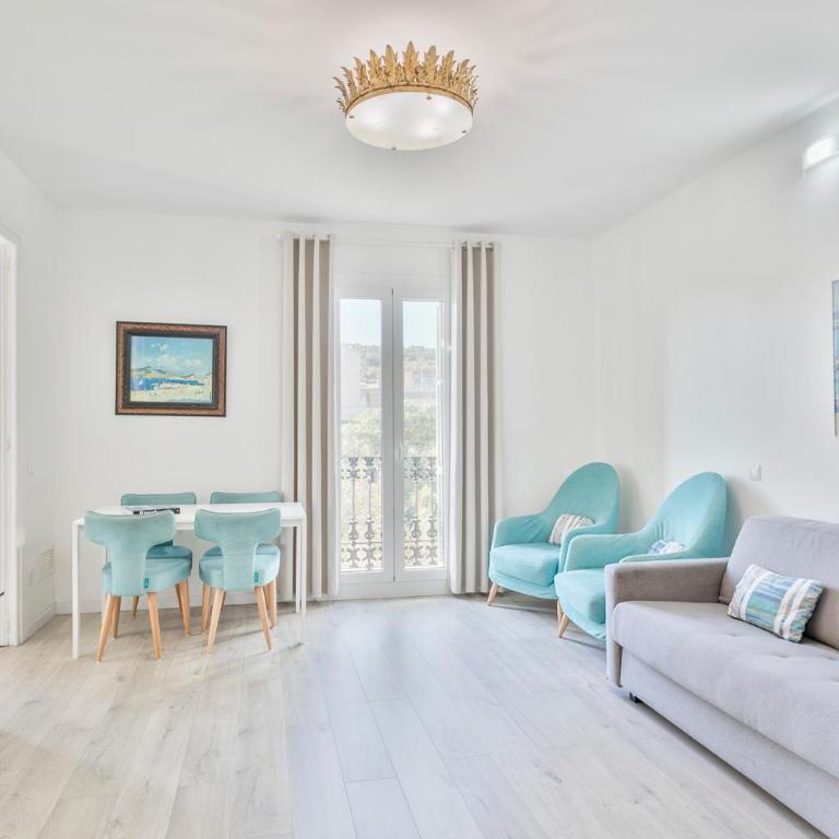 Stay Together Barcelona Apartments - Four-Bedroom Apartment - 2