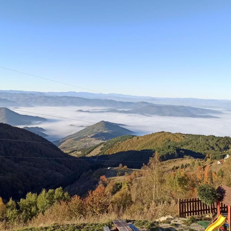 Modern Lux Apartment H8 at Milmari Resort - Apartment with Mountain View - 22