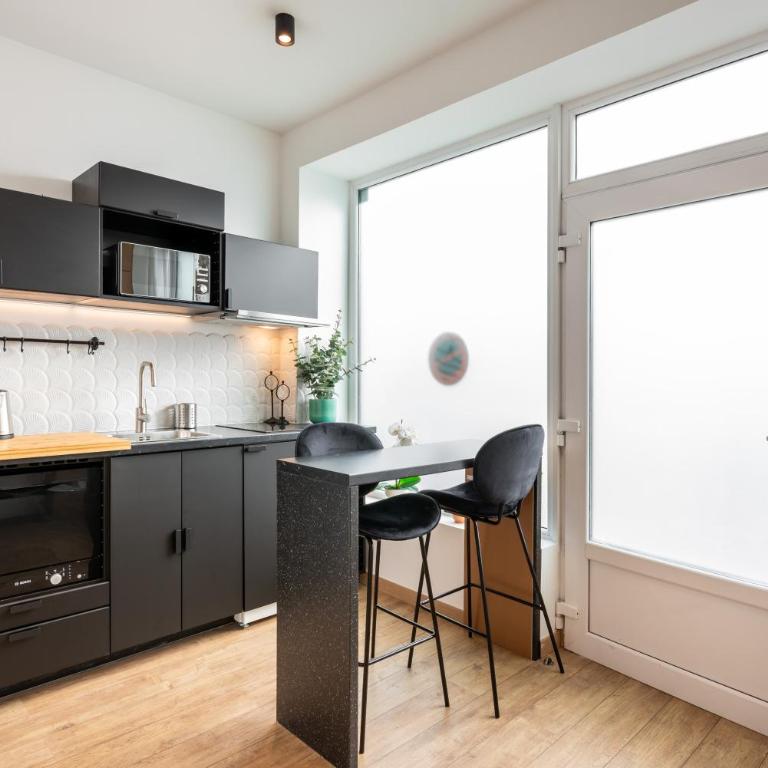 Le Cocon Des Artistes - Climatisé - Appartement 1 Chambre - 13