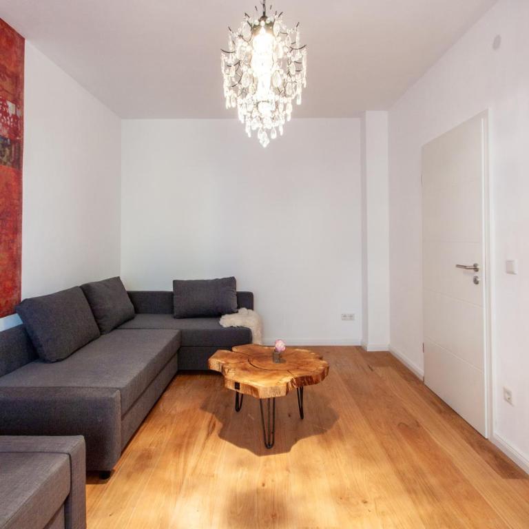 Moderne 90 qm Stadtwohnung neu und zentral gelegen - Apartment mit 2 Schlafzimmern - 13
