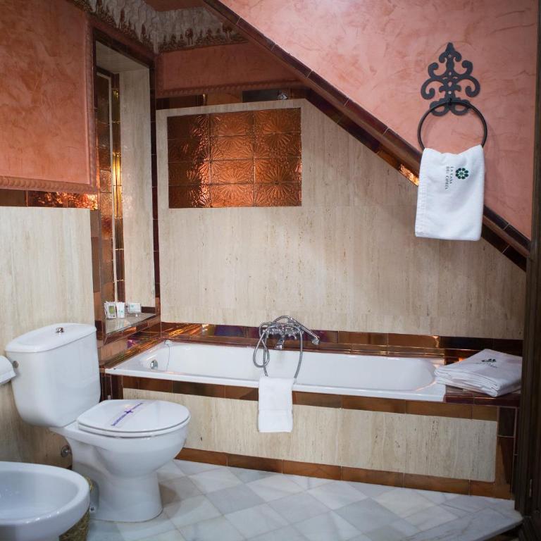 La casa del Cipres una casa con historia - Villa - 52