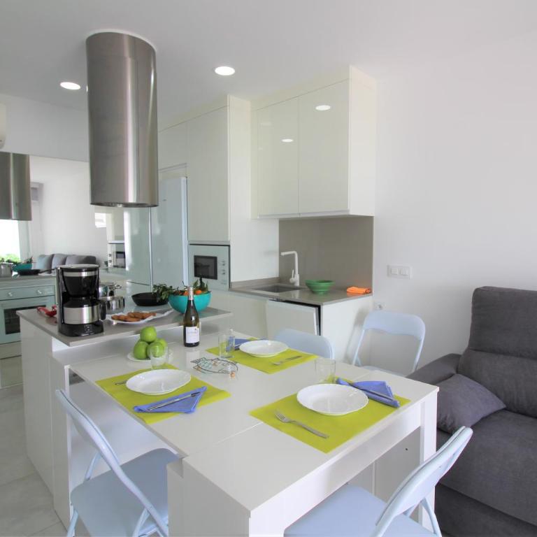 Global Immo 1037 MEDA CHICA BX - One-Bedroom Apartment - 3