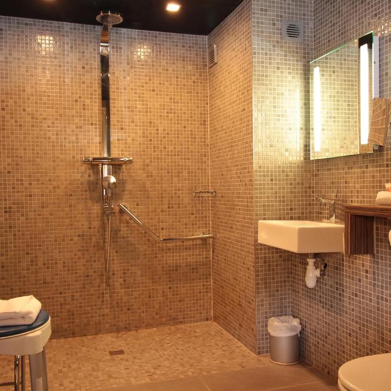 Hôtel de Brienne - Chambre Familiale (2 Adultes + 1 Enfant de Moins de 12 Ans) - 5