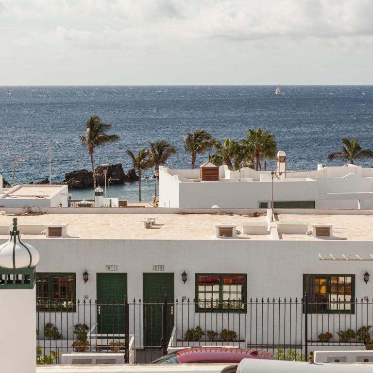 Apartamentos los volcanes luxury views - One-Bedroom Apartment with Terrace - 7