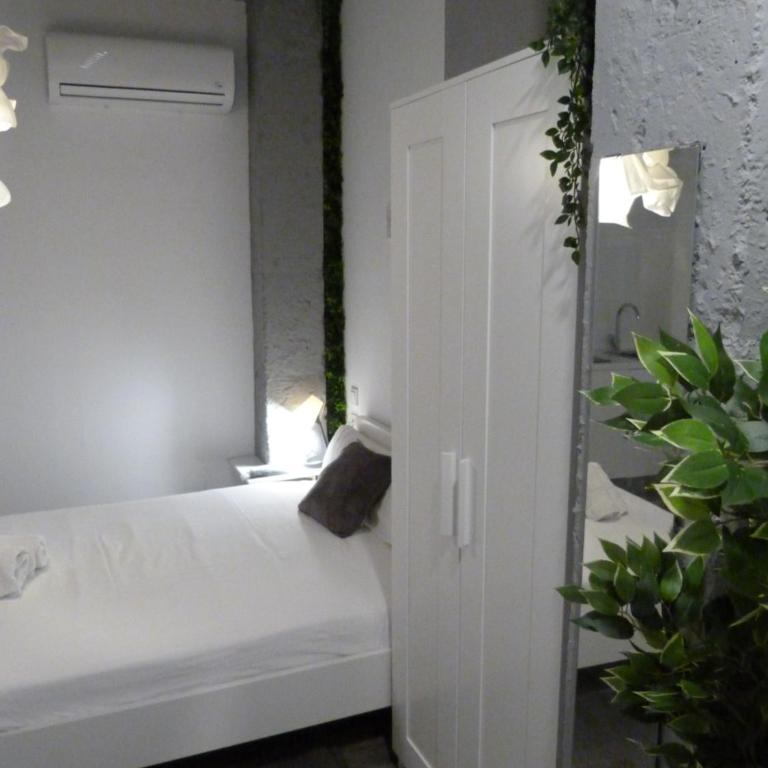 Intimo y Acogedor "algunos" con Bañera Hidromasaje - Studio with Spa Bath - 8