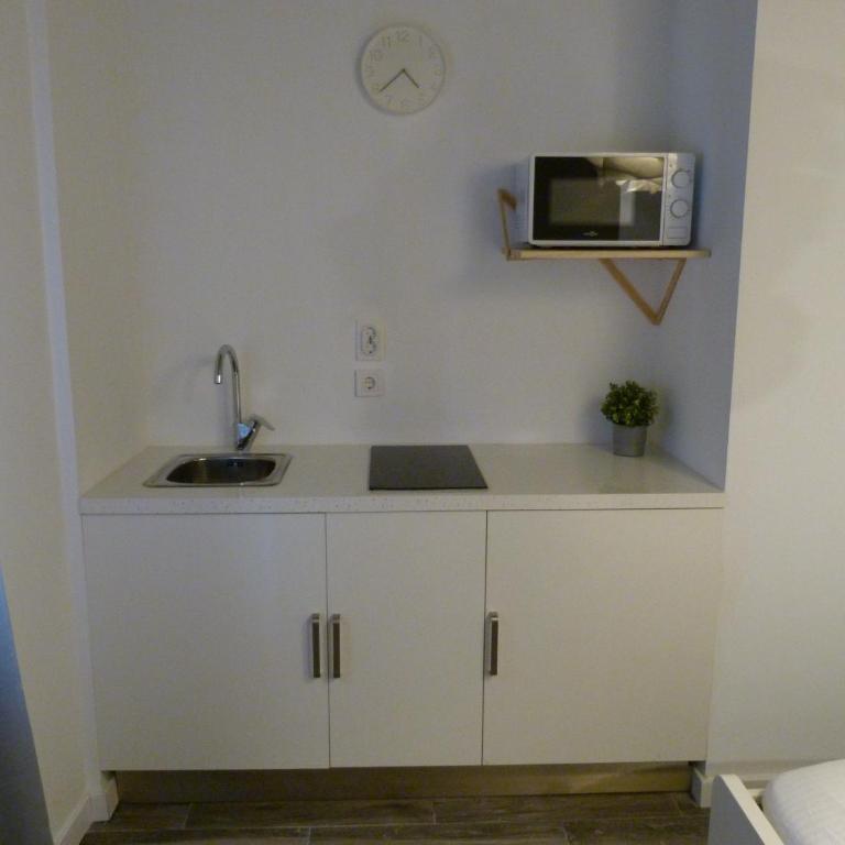 Intimo y Acogedor "algunos" con Bañera Hidromasaje - Studio with Spa Bath - 18