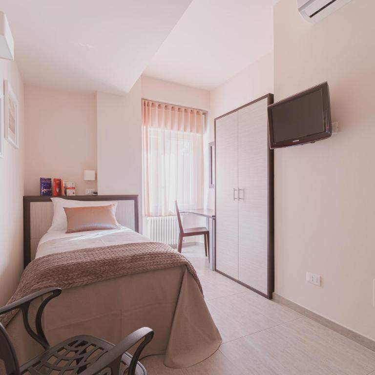 La Maison Di Carla - Camera Singola con Bagno Privato - 3