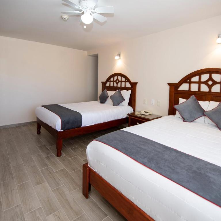 Hotel Senorial - Double Room with Two Double Beds - 4