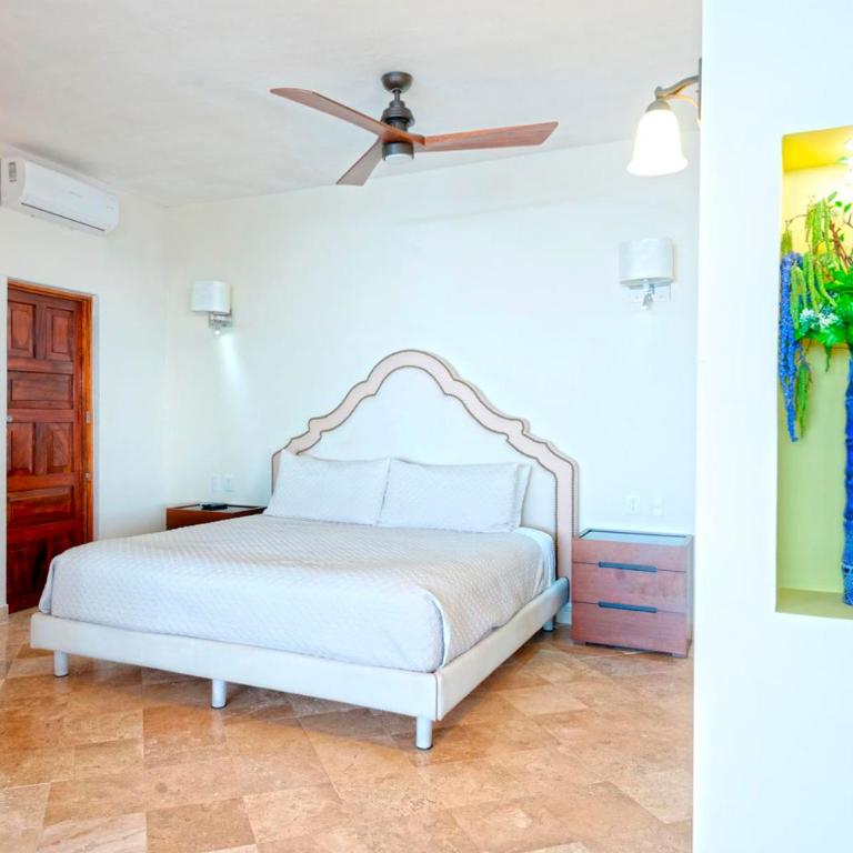 Vallarta Shores Beach Hotel - Suite con 4 dormitorios, piscina privada y servicio de chef - 16